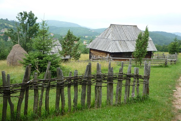 Sirogojno - Palisad