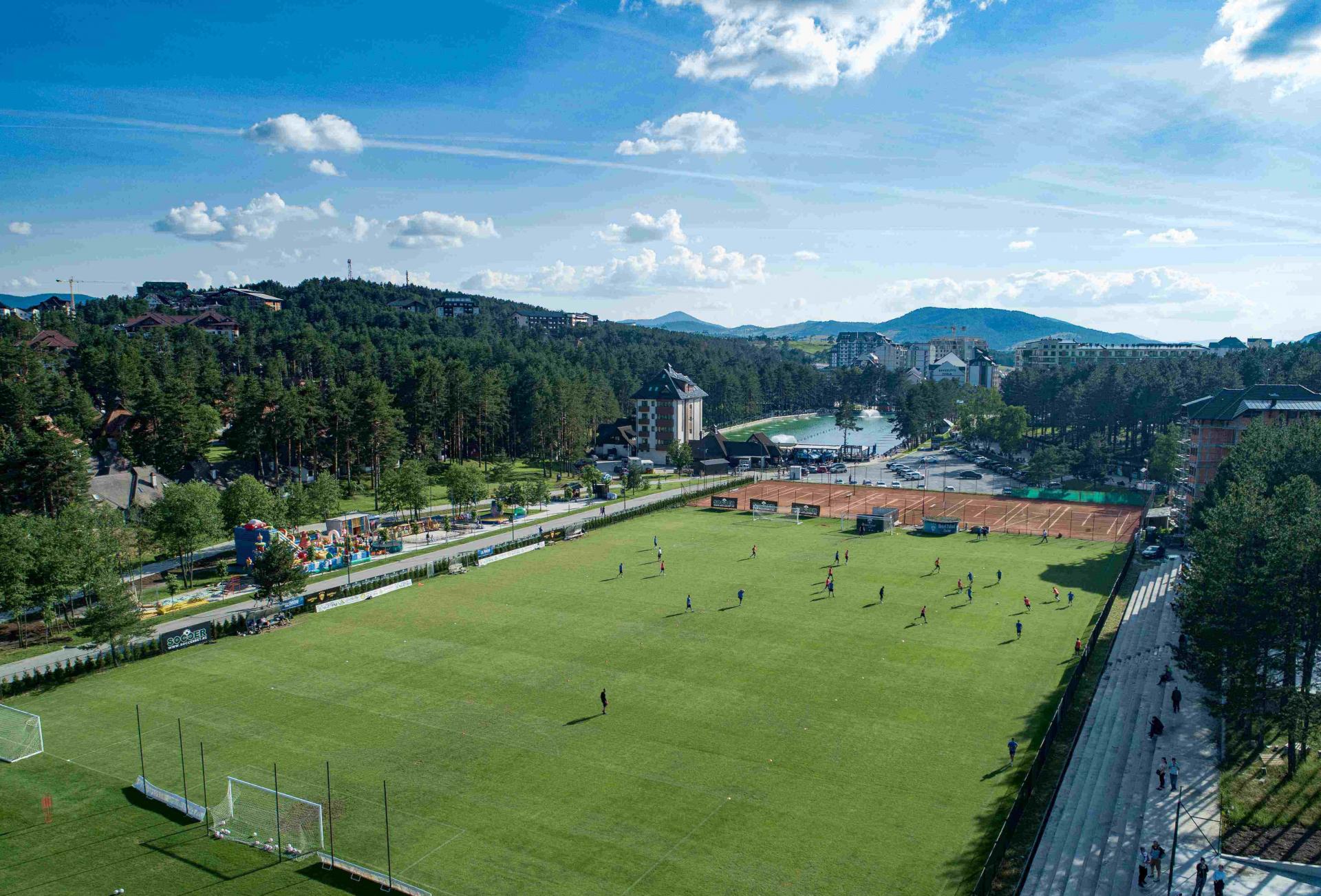 Хотел Палисад | Fudbalski tereni Palisad-gallery-1