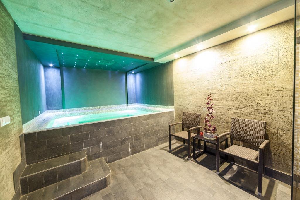 Хотел Палисад | Sauna & Jacuzzi-gallery-1