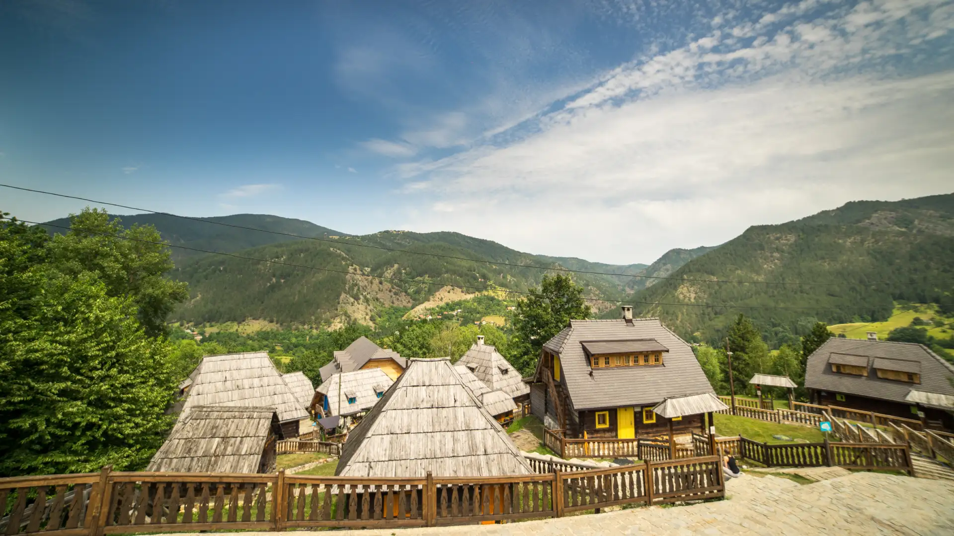 Hotel Palisad | Mecavnik (Drvengrad)